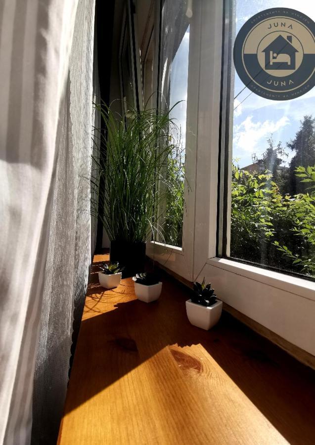 Juna - Nowoczesny Apartament W Centrum Z Widokiem Na Park Pruszków Exteriér fotografie