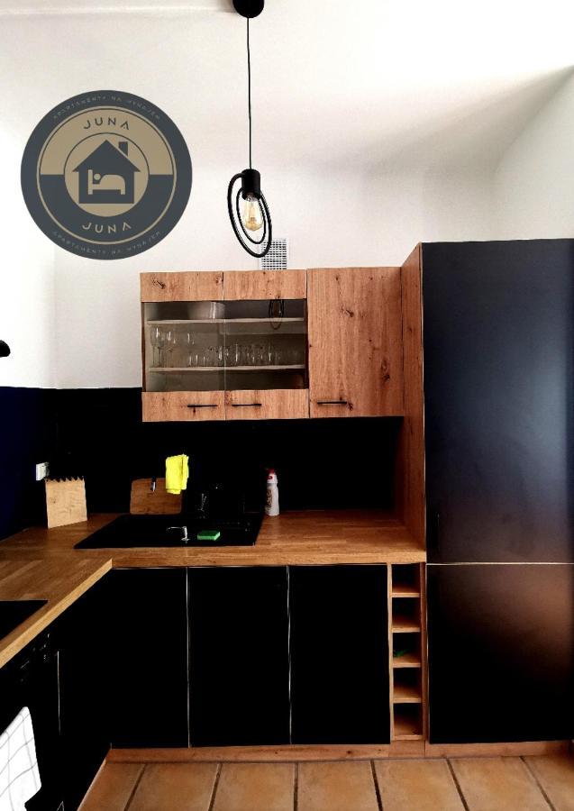 Juna - Nowoczesny Apartament W Centrum Z Widokiem Na Park Pruszków Exteriér fotografie